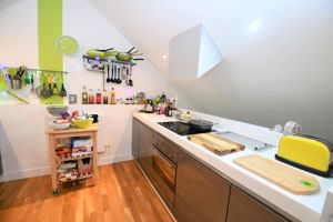 Kitchen- click for photo gallery